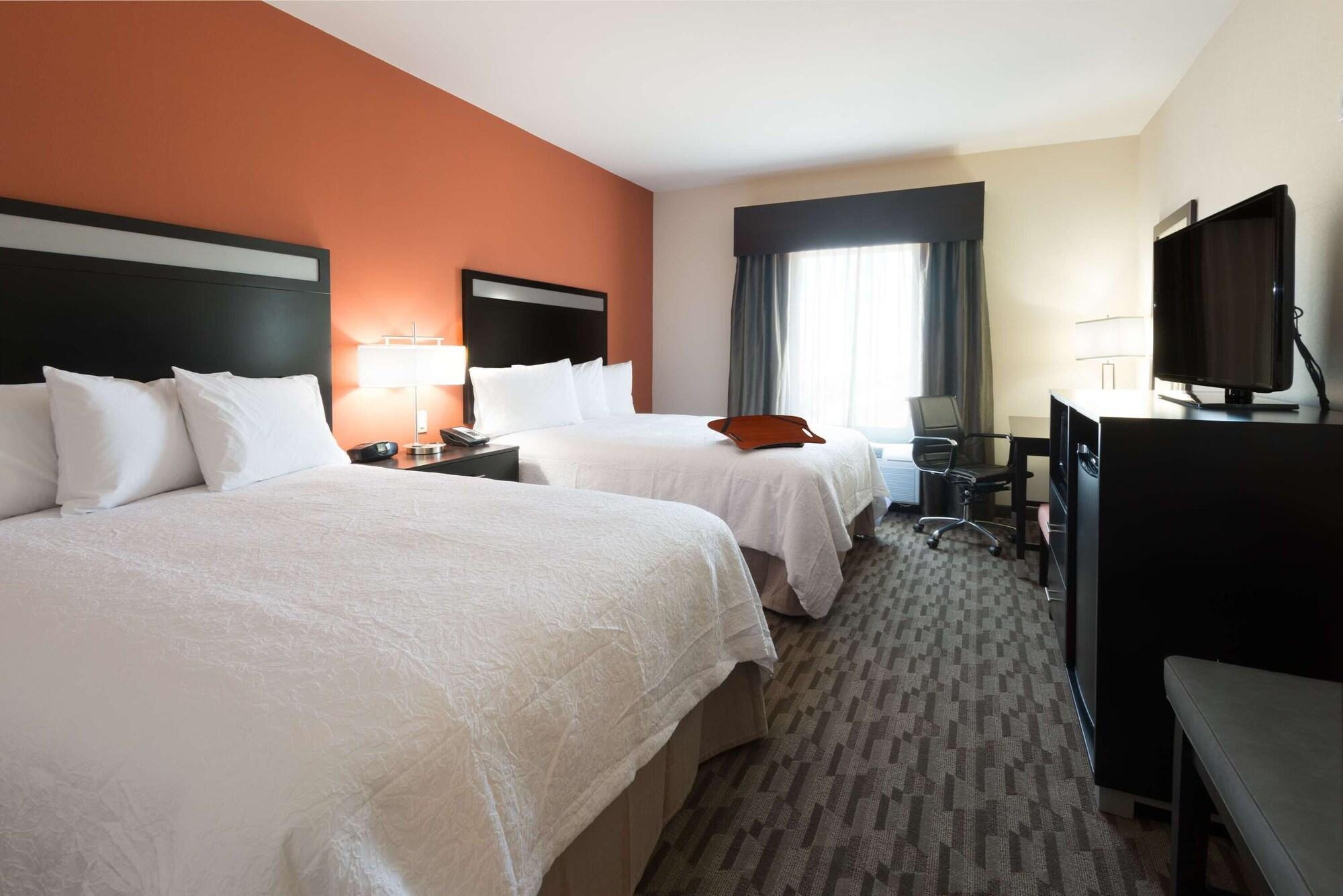 Hampton Inn&suites North/i-25 Hotel